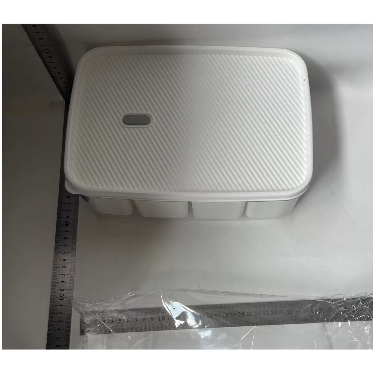 Cutie Depozitare Alimente cu 8 Compartimente Detasabile si Capac Ermetic, Organizator Frigider si Congelator, Material PET si PP, 29 x 20 x 9 cm, Alb/Transparent