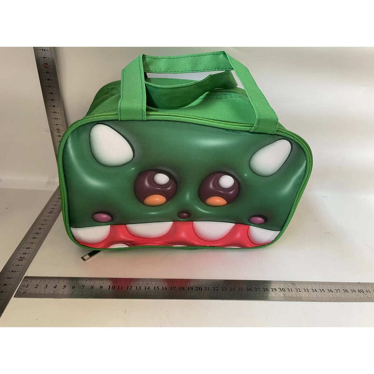 Geantă Frigorifică pentru Prânz Copii, Izolare Termică și Design 3D, Pânză Oxford, 27.5x18x20 cm, Model Crocodil, Verde