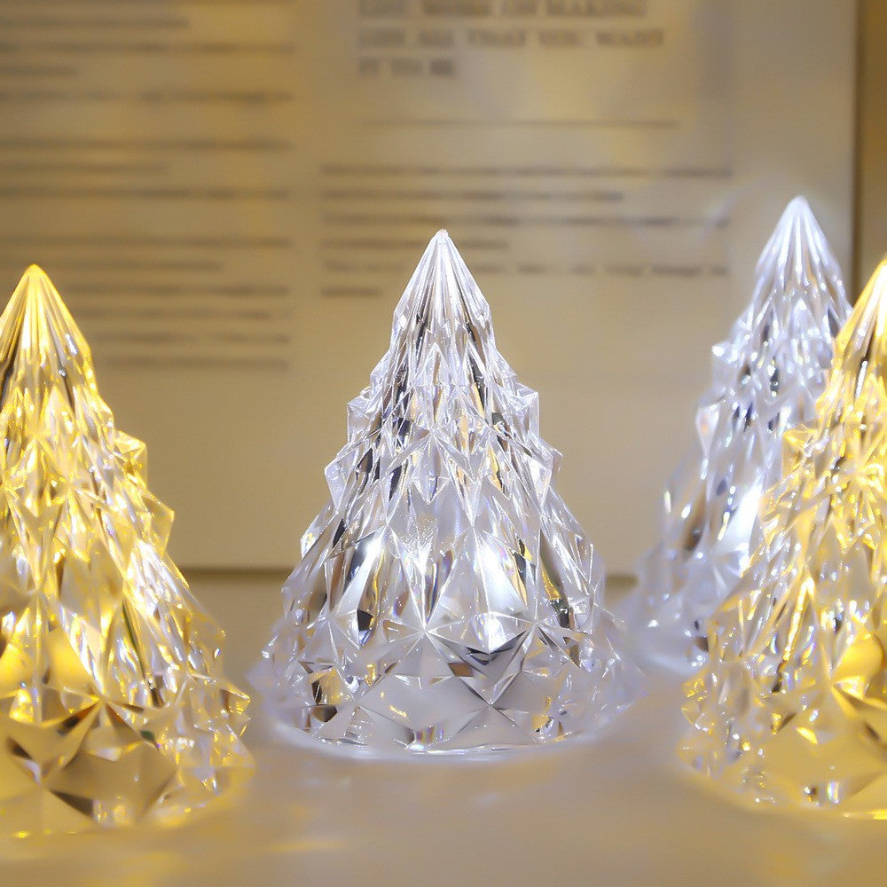 Lampa de Veghe Model Iceberg, Lumina Calda Ambientala, Design Modern Minimalist, Plastic Transparent, Alimentare cu Baterii, 6.5x8 cm
