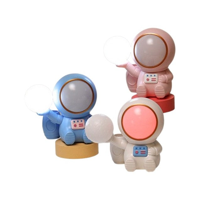 Lampa de Veghe 2-in-1 pentru Copii, Model Astronaut cu Ascutitoare si Suport Depozitare, Lumina LED, Incarcare USB, Material ABS, Multicolor, 12 x 7 x 11 cm