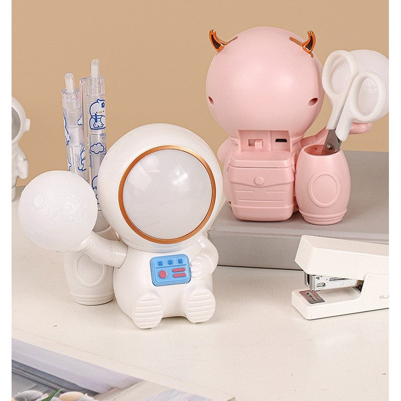 Lampa de Veghe 2-in-1 pentru Copii, Model Astronaut cu Ascutitoare si Suport Depozitare, Lumina LED, Incarcare USB, Material ABS, Multicolor, 12 x 7 x 11 cm
