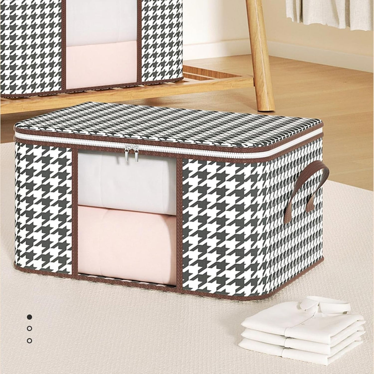 Cutie de Depozitare Pliabila pentru Haine si Jucarii, Fereastra Transparenta si Fermoar Bidirectional, Material Textil cu Suport Stabil, 75 L, 60x40x30 cm, Alb/Negru Carouri