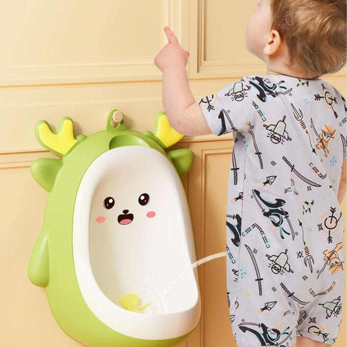 Pisoar pentru Baieti, Forma de Cerb cu Morisca Interactiva, Antrenament Toaleta Copii 0-8 Ani, Plastic Ecologic Detasabil, Montare Perete cu Ventuze si Carlig, Perie Curatare Inclusa, 30 cm, Verde