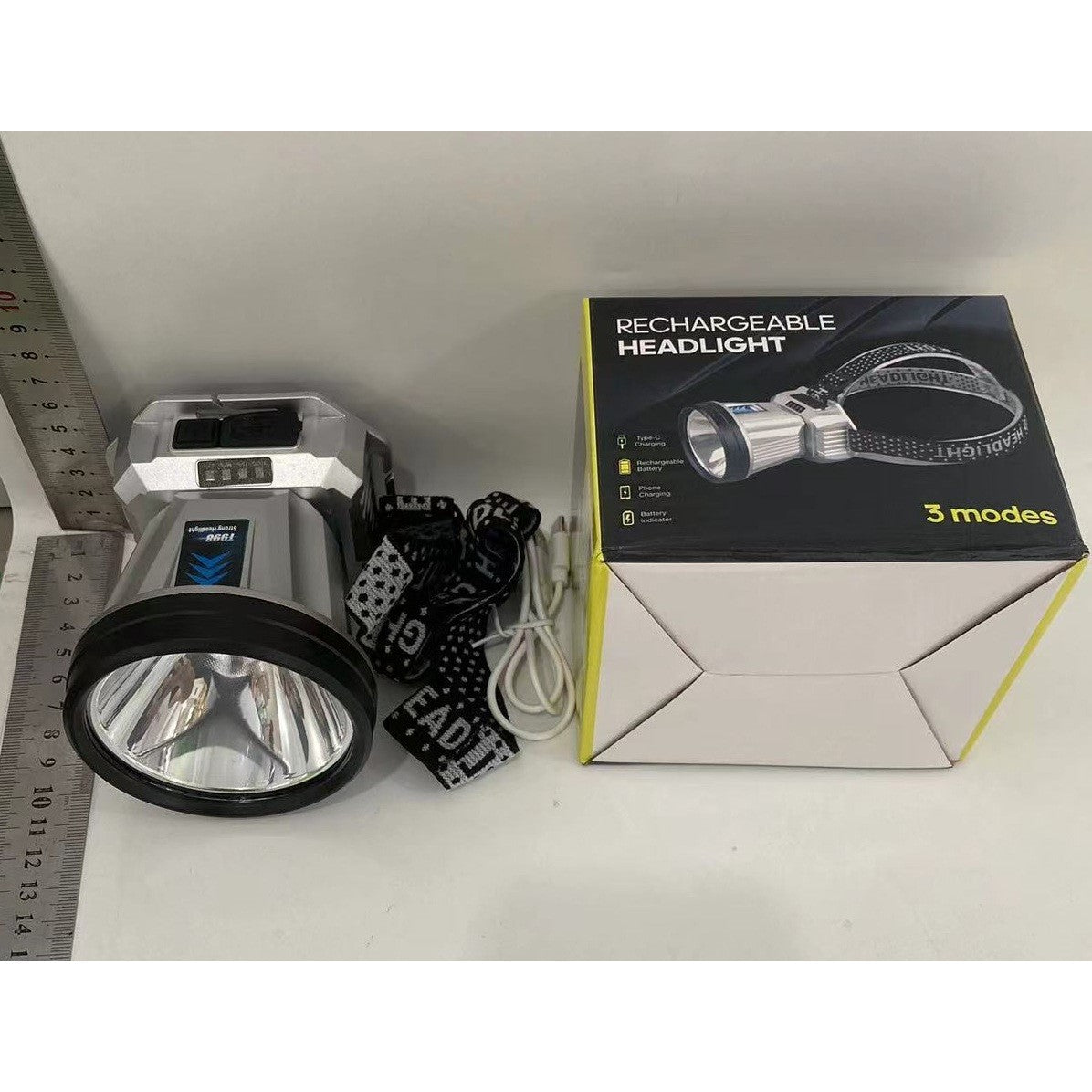 Lanternă Frontală LED Cu Funcție Power Bank, Încărcare USB și Afișaj Baterie, 3 Trepte De Lumină, Rază 200m, Rezistentă La Apă, ABS și Aluminiu, 5W, 1200 mAh, Argintiu