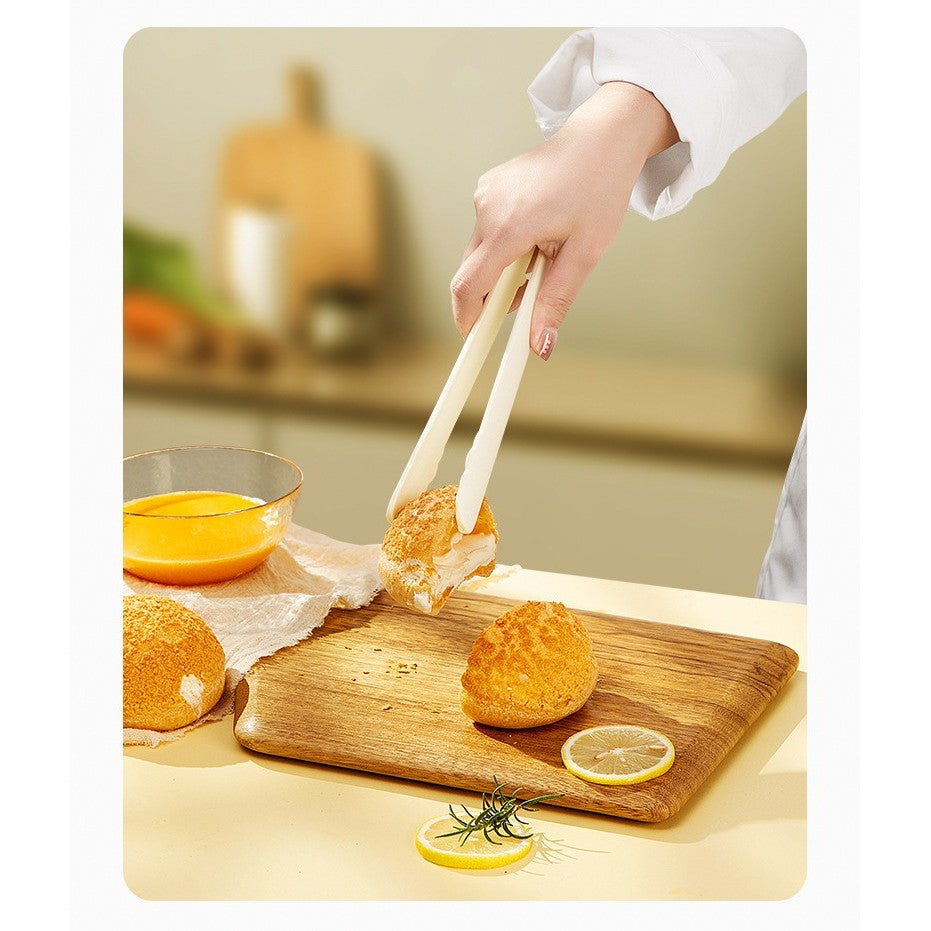 Set 4 Ustensile de Bucatarie pentru Copii, Termorezistente cu Design Animat, Silicon Alimentar Antibacterian, 13 x 24 x 5 cm, Bej