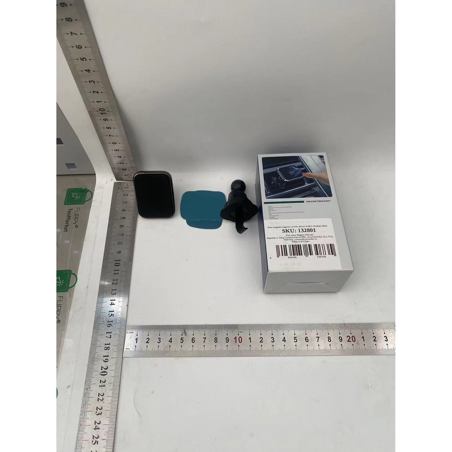 Suport Auto MagSafe pentru Telefon, Fixare Magnetica Grila Ventilatie, Rotativ 360 Grade, Plastic si Silicon, 5.1x3.9 cm, Negru/Argintiu