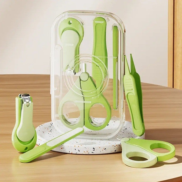 Set 4 in 1 Ingrijire Unghii pentru Bebelusi si Copii, Unghiera, Foarfeca, Pila si Penseta, Otel Inoxidabil si ABS Fara BPA, 0-6 Ani, 13.6x8x2 cm, Verde