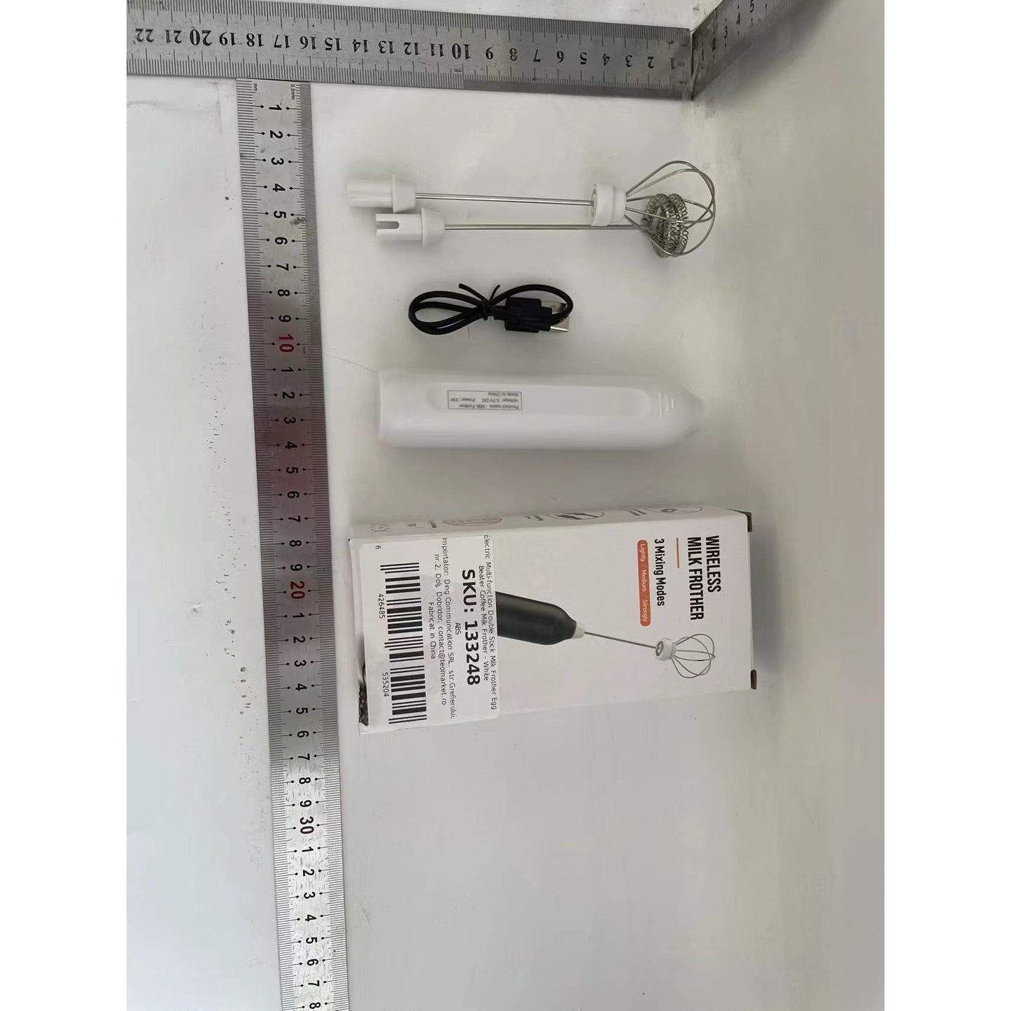Mixer Spuma Lapte Electric, Spumant Portabil pentru Cafea și Frappe, Acumulator Reîncărcabil USB, Mâner Izolat Termic, Oțel Inoxidabil, 2 Capete Omogenizator, Alb