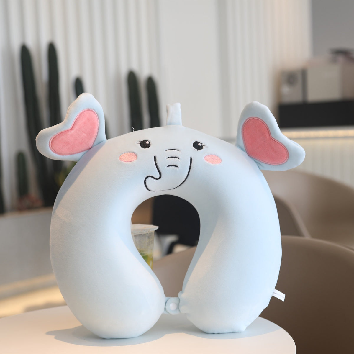 Pernă de Călătorie Ergonomică în Formă de U, Spumă cu Memorie pentru Suport Gât și Cap, Husă Catifea Detașabilă cu Fermoar, Sistem Prindere Capse, 30x30 cm, Model Elefant, Albastru