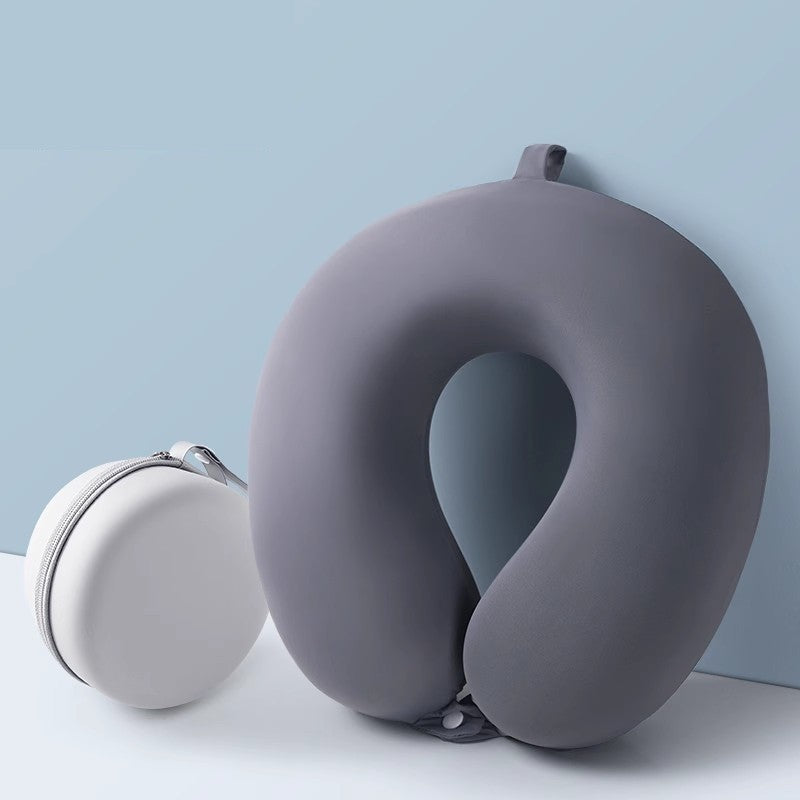 Pernă de Călătorie Ergonomică în Formă de U, Spumă cu Memorie pentru Suport Gât și Cap, Husă Catifea Detașabilă, Sistem Prindere Capse, Include Cutie Depozitare, 30x30 cm, Gri