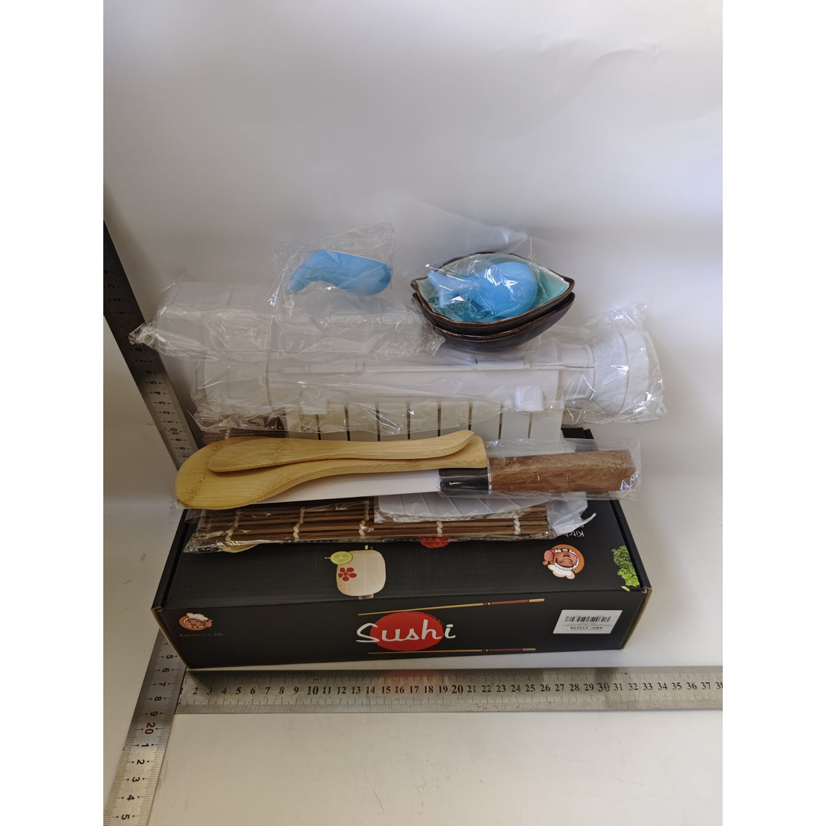 Set Preparare Sushi, Kit Complet 19 Accesorii cu Forme de Modelat, Cutit Profesional, Betisoare, Plastic Abs, Multicolor