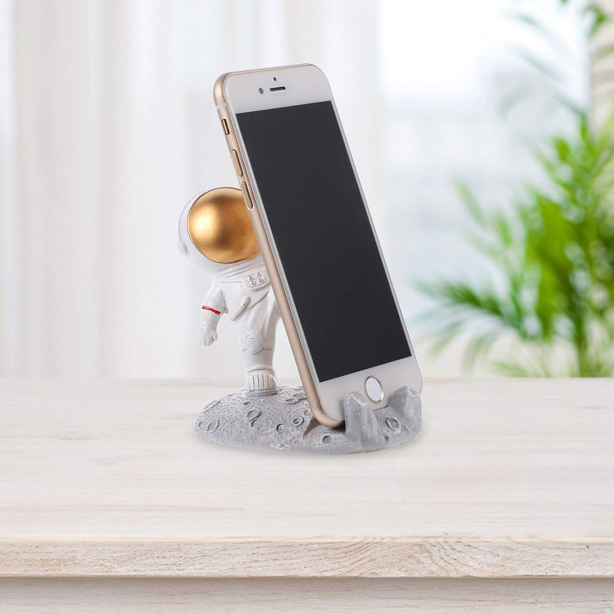 Suport Telefon pentru Birou, Statueta Decorativa Model Astronaut, Suport Mobil pentru Copii, Rasina, 9 x 10 x 6.5 cm, Alb/Auriu