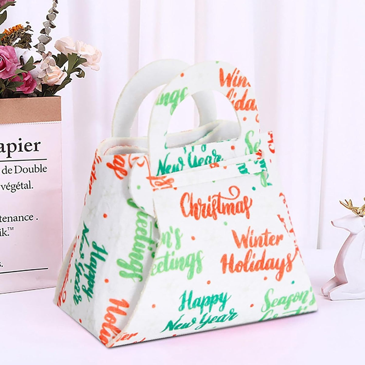 Geanta Cadouri Craciun pentru Copii, Model Pliabil cu Mesaje Festive, Material Panza Netesuta, 13 x 12 x 6 cm, Alb