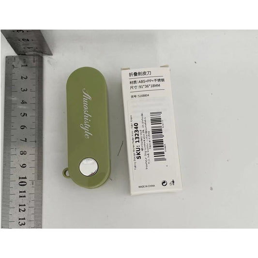Peeler Multifunctional pentru Legume si Fructe, Curatator Pliabil cu Lame Duble Rotative, Otel Inoxidabil si ABS, 3.6 x 9.1 cm, Verde