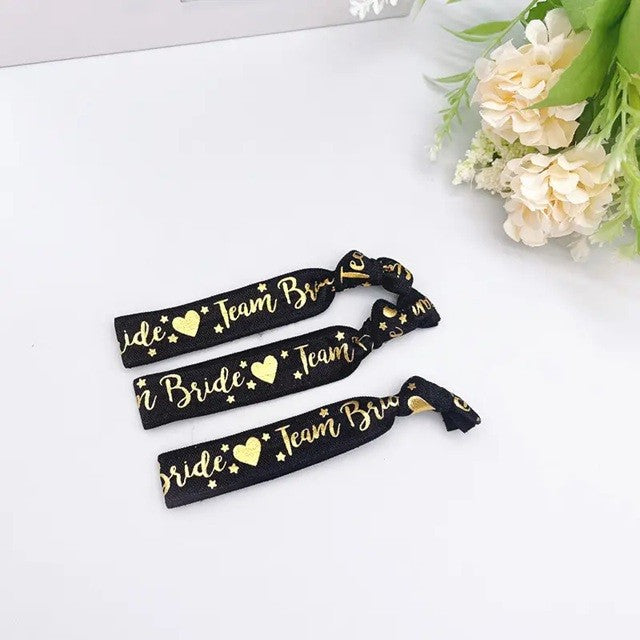 Set 11 Brătări pentru Petrecerea Burlăcițelor, Accesorii Textile Elastice Bride și Team Bride, Pânză, Mărime Universală, 1 Alb și 10 Negru