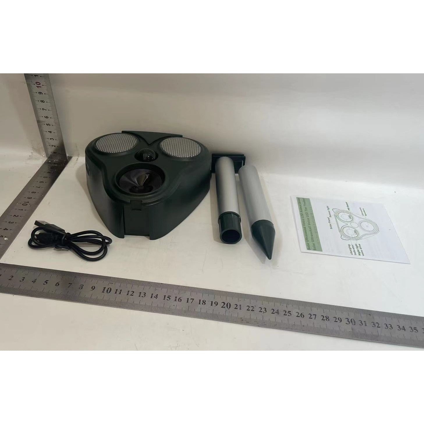 Aparat Repelent Solar cu Ultrasunete, Dispozitiv Anti Animale si Pasari, Senzor PIR, Alarma Sonora si Lumina LED, Rezistent la Apa IP66, ABS si Policarbonat, 300 mp, 13 x 14.7 x 24.5 cm, Verde