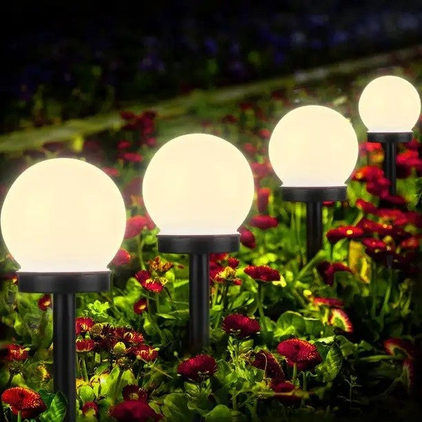 Set 2 Lampi Solare LED, Forma Sferica Tip Glob, Iluminat Exterior Gradina si Terasa, Rezistente la Intemperii, Senzor Crepuscular, Plastic, Diametru 10 cm, Alb Cald