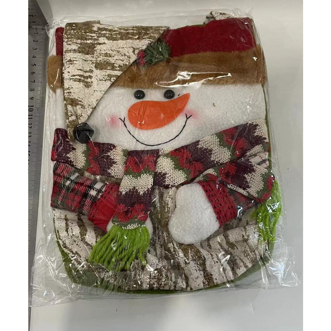 Geanta pentru Cadouri de Craciun, Model Om de Zapada, Decoratiune Festiva Hand-Made, Panza si Bumbac, 46x23x2 cm, Multicolor