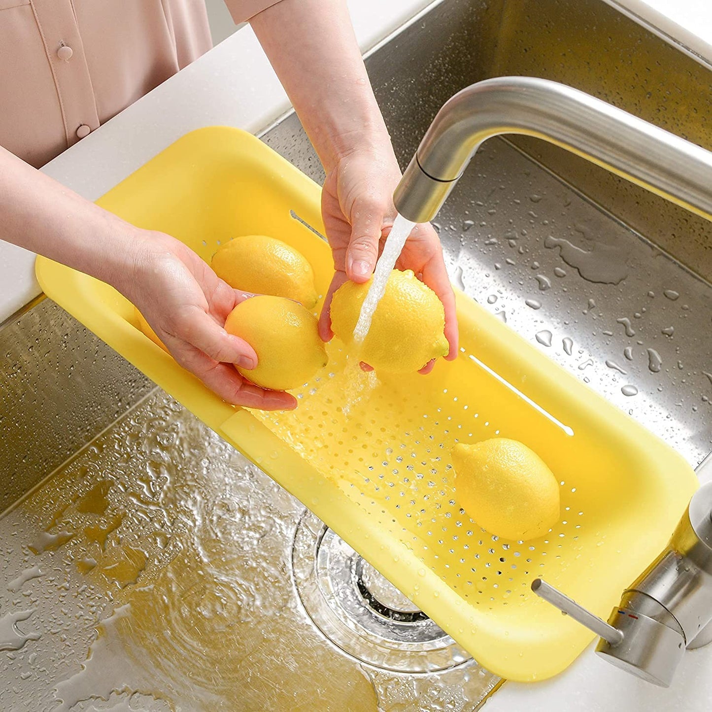 Cos pentru Scurgere Chiuveta de Bucatarie, Suport Telescopic Reglabil pentru Legume si Fructe, Polipropilena, 36-49 cm, Galben