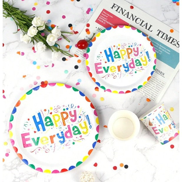 Set 10 Farfurii de Unică Folosință Happy Everyday, Farfurii Desert din Carton 300 g, 17 cm, Multicolor