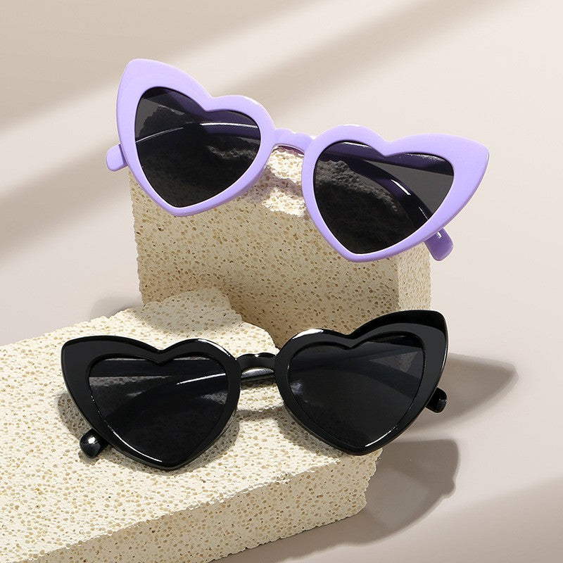 Ochelari de Soare in Forma de Inima pentru Petrecerea Burlacitelor, Protectie UV, Accesorii Nunta si Festival, Rama Plastic, 14.7x4.9x14.2 cm, Negru