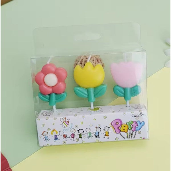 Set 3 Lumanari pentru Tort, Model Florale Colorate, Parafina de Inalta Calitate, Design Turnat, Multicolor, 3 Bucati