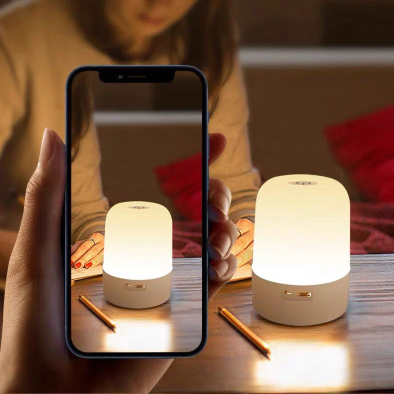 Lampa LED Reincarcabila cu Control Tactil, Lumina de Noapte pentru Copii si Dormitor, 16 Culori RGB si 3 Niveluri de Alb, Baza Magnetica, Acumulator 4500 mAh, Port USB-C, 11 x 8 x 8 cm, Alb