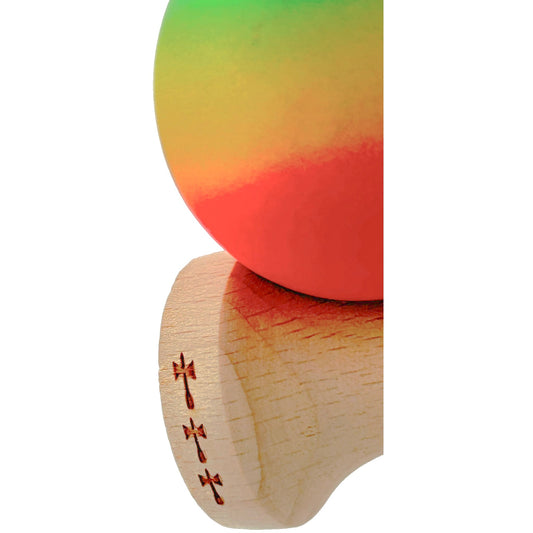 Kendama X Originala - Cupe Mari - Profesionala - Rubber Grip - Jucarie Interactiva din Lemn, 18 cm, Joc de Indemanare pentru Copii si Adulti, Model Verde-Galben-Rosu in Degrade