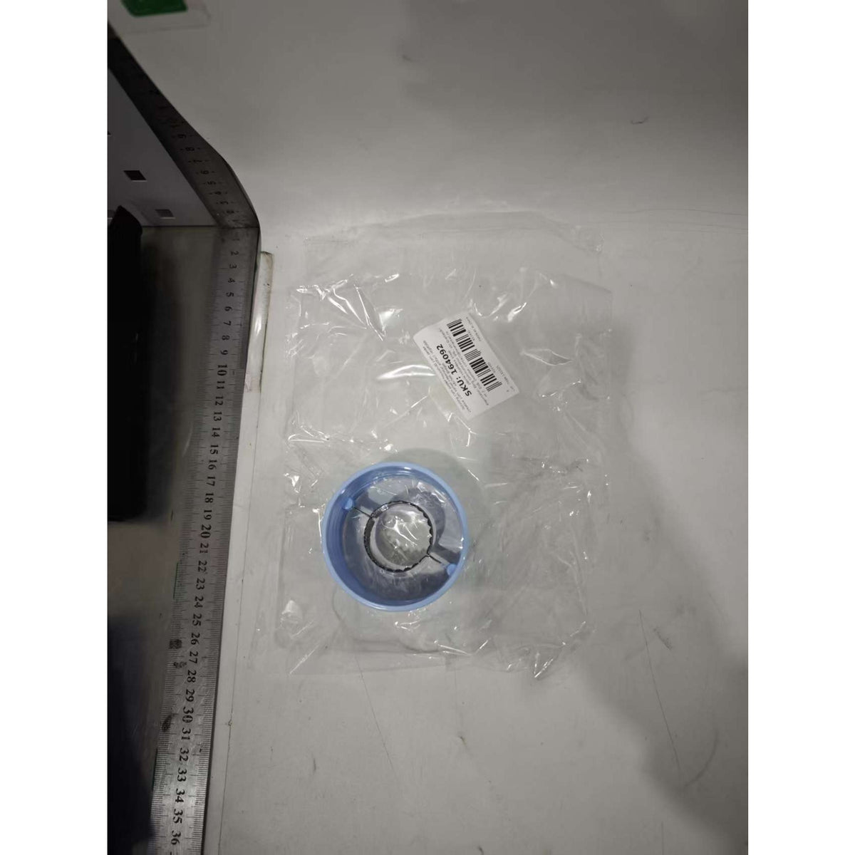 Ustensila pentru Curatare Porumb, Separator Boabe cu Sistem Rotativ, Otel Inoxidabil si Plastic ABS, Diametru 3.6 cm, Albastru