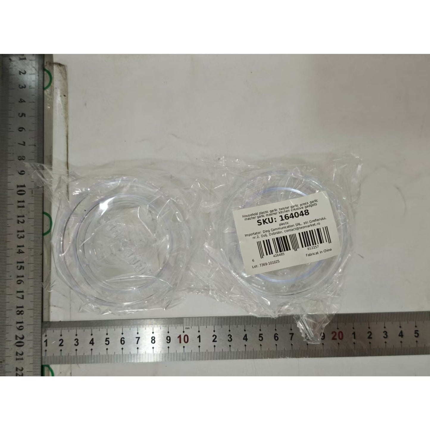 Zdrobitor de Usturoi si Ghimbir, Mecanism de Maruntire prin Rasucire, Presa Manuala Multifunctionala, Plastic Rezistent, 4 x 7.5 cm, Transparent