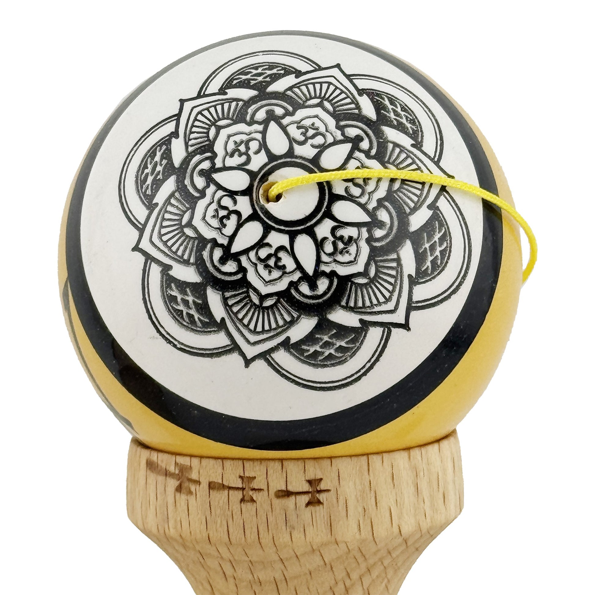 Kendama X Zen Originala, Model Alb / Negru / Gold, Profesionala, Legendary, Cupe Mari, Super Sticky, Rulment, Ata 55cm
