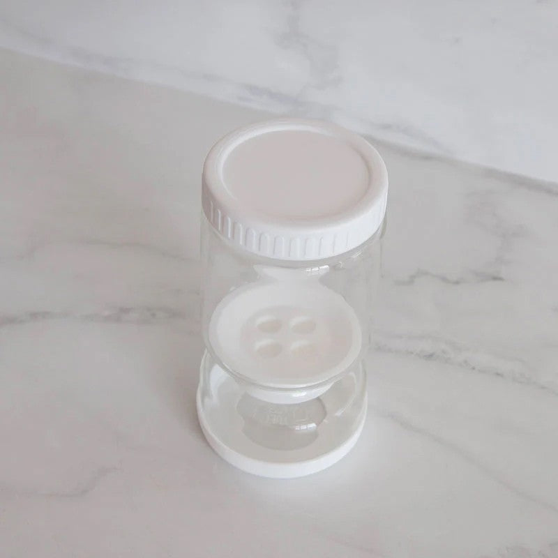 Borcan Muraturi cu Separator Divizat Lichid, Recipient Tip Clepsidra, Inchidere Ermetica, Material Termorezistent, 800 ml, 21 x 11 x 11 cm, Alb