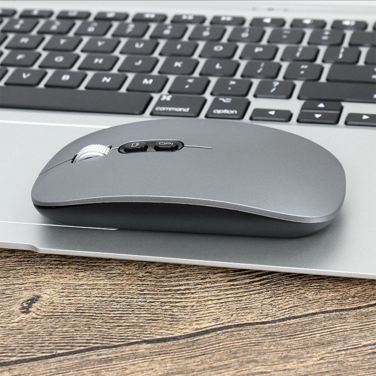 Mouse Wireless Reincarcabil M103, Conectare Duala Bluetooth 5.1 si 2.4GHz, Click Silentios, DPI Reglabil 800-1600, Design Slim, Compatibil Windows si macOS, Gri Inchis