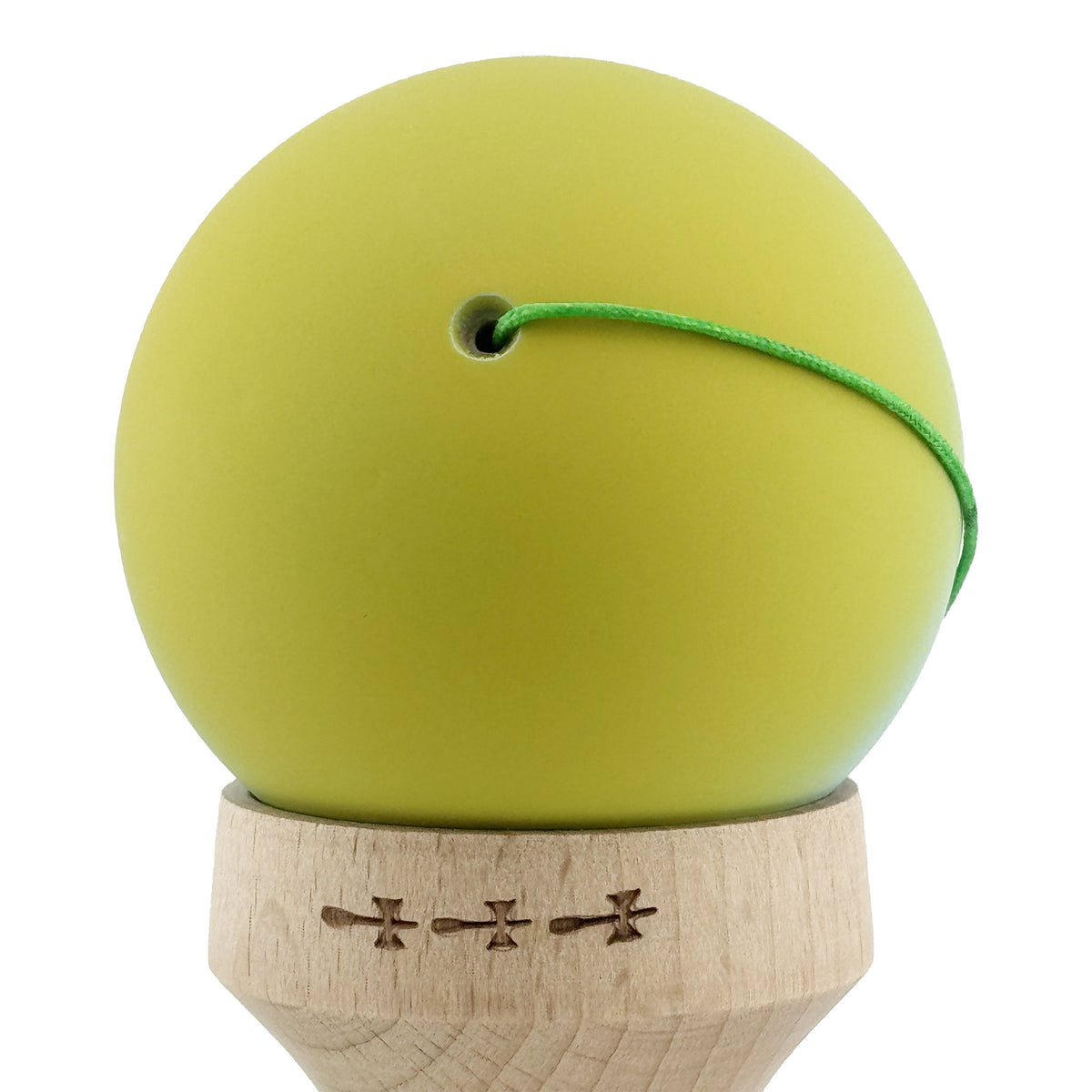Kendama X Originala, Model V3 Galben/Albastru Deschis in Degrade, Profesionala, Cupe Mari King Size, Rubber Grip, Gaura in Baza, Rulment, Ata 62cm