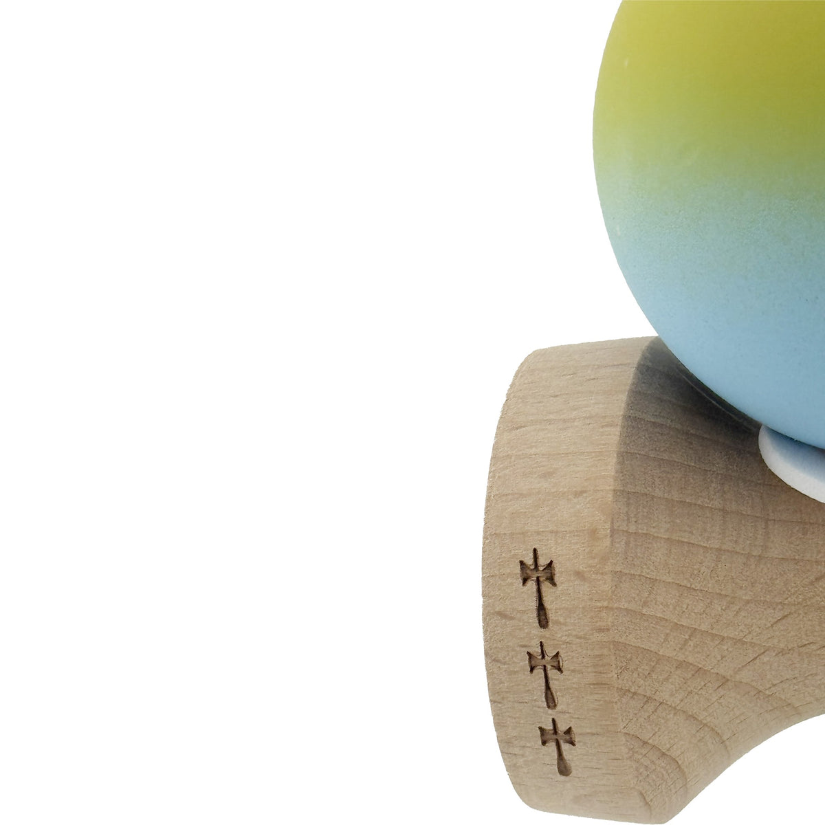 Kendama X Originala, Model V3 Galben/Albastru Deschis in Degrade, Profesionala, Cupe Mari King Size, Rubber Grip, Gaura in Baza, Rulment, Ata 62cm