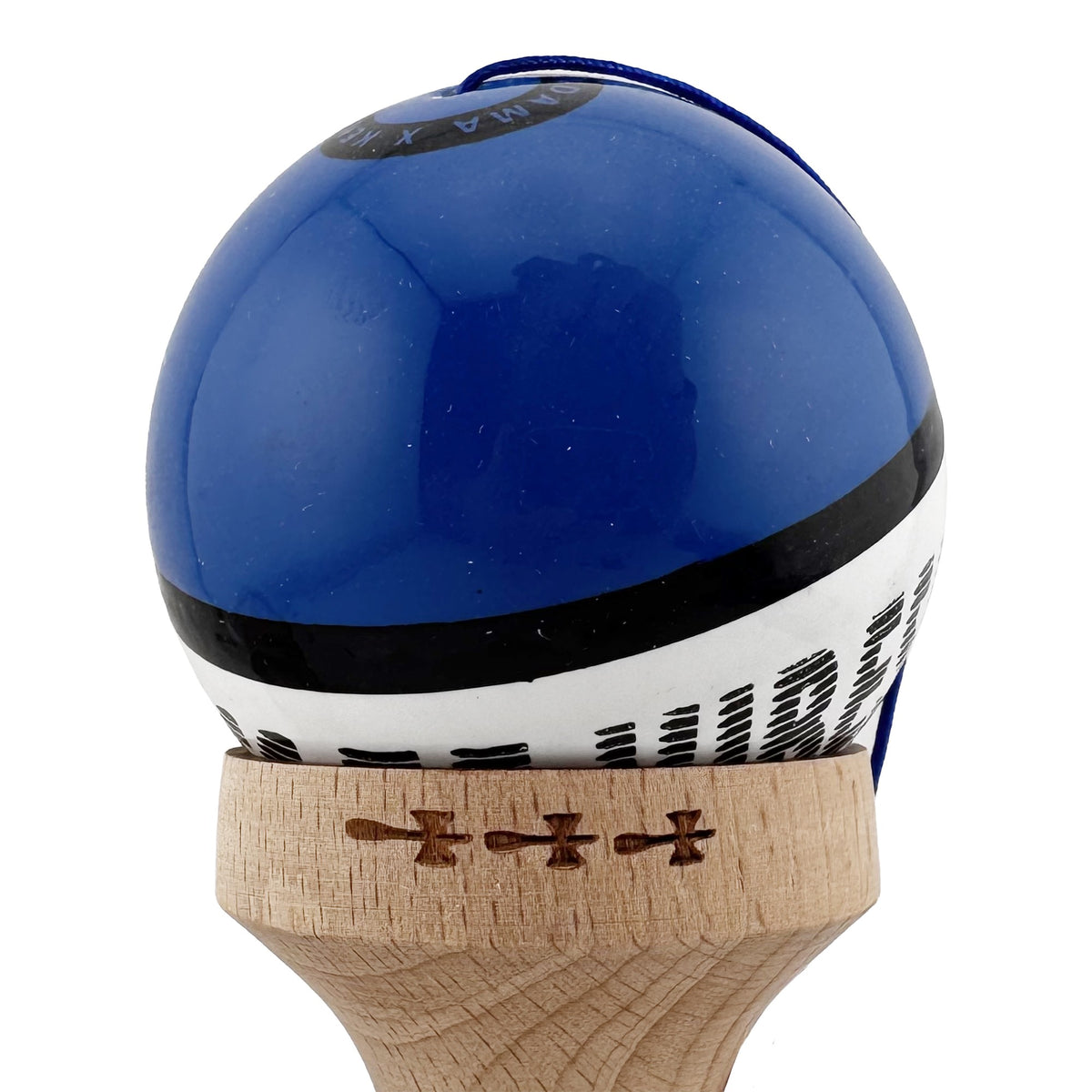 Kendama X Valentine's Day Originala, Model V3 Albastru / Alb, Profesionala, Cupe Mari King Size, Super Sticky, Gaura in Baza, Rulment, Ata 62cm