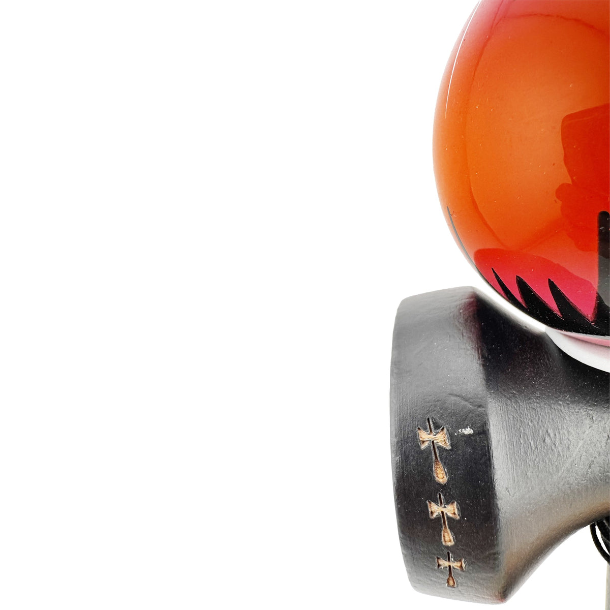 Kendama X Black Spider King Originala, Model V3 Negru / Rosu, Profesionala, Cupe Mari King Size, Super Sticky, Gaura in Baza, Rulment, Ata 62cm