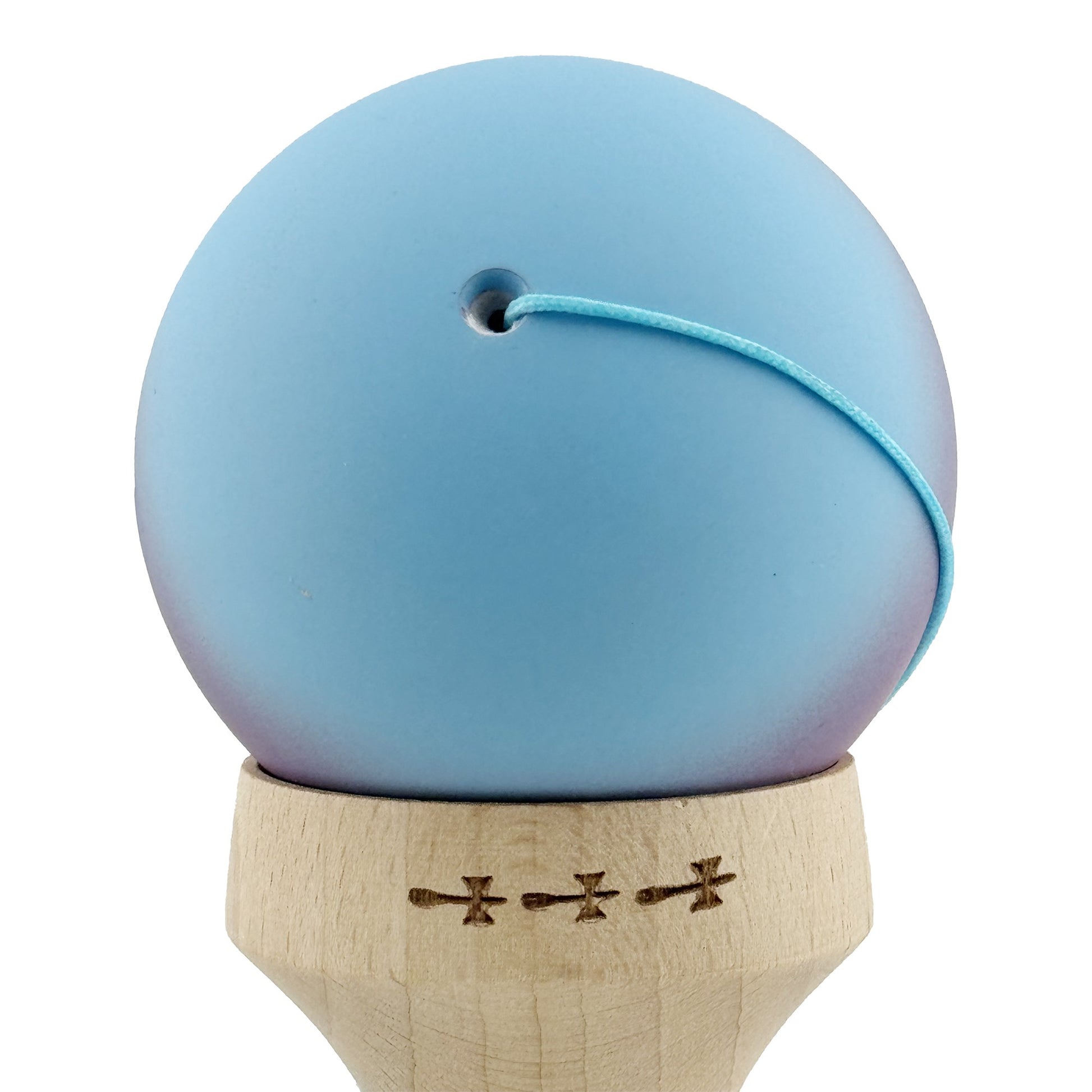 Kendama X Originala, Model V3 Albastru Deschis / Mov / Roz in Degrade, Profesionala, Cupe Mari King Size, Rubber Grip, Gaura in Baza, Rulment, Ata 55cm