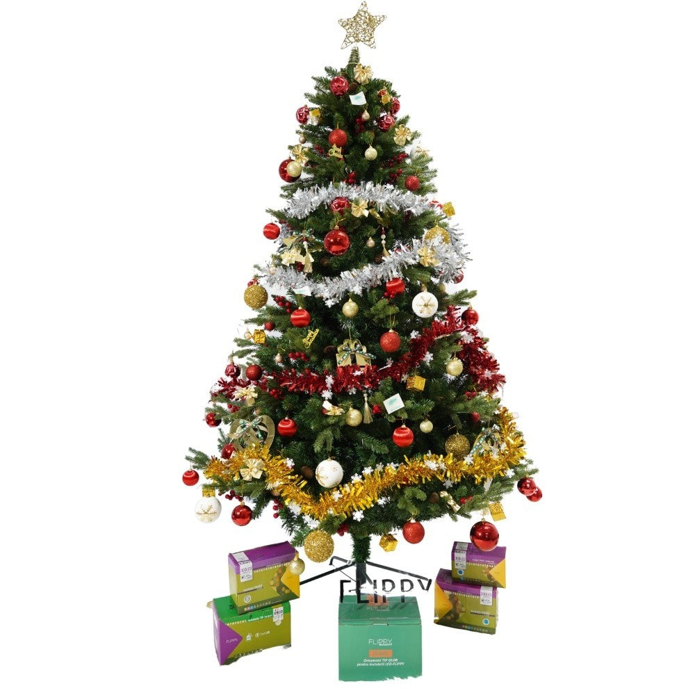 Brad Artificial de Craciun Decorat cu Conuri de Pin si Boabe Rosii, Aspect Natural, PVC, 1172 Ramuri, Inaltime 210 cm, Diametru 137 cm, Verde, Suport Metalic Inclus