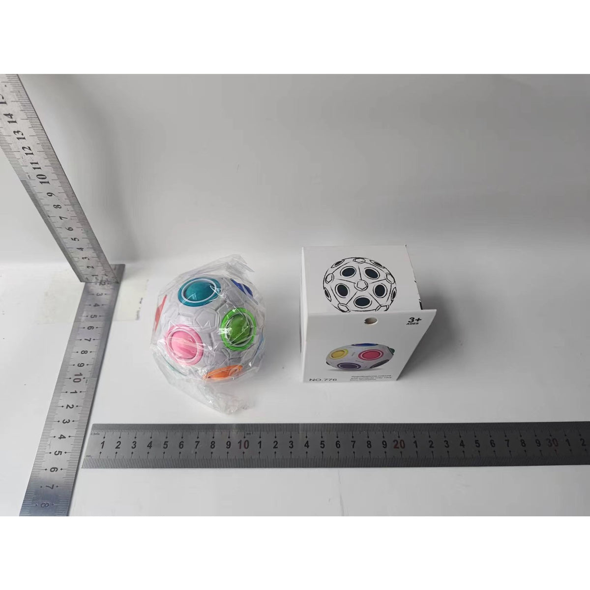 Minge Puzzle Interactivă Antistres, Jucărie Educațională De Logică Și Atenție, Plastic ABS, Multicolor, 6.5 cm