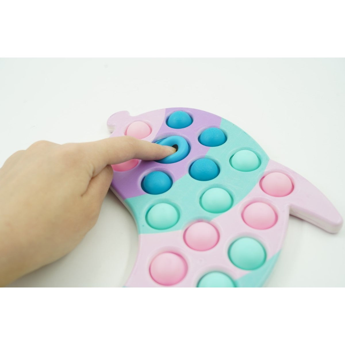Jucărie Senzorială Antistres Simple Dimple, Formă Delfin, Silicon, Multicolor