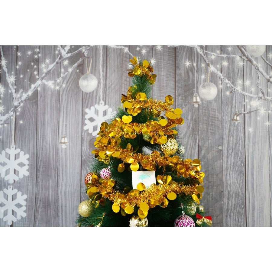 Beteala Craciun Premium, Model Dens Si Pufos, Folie PVC Rezistenta, Utilizare Interior Si Exterior, Auriu, 2 m x 11 cm