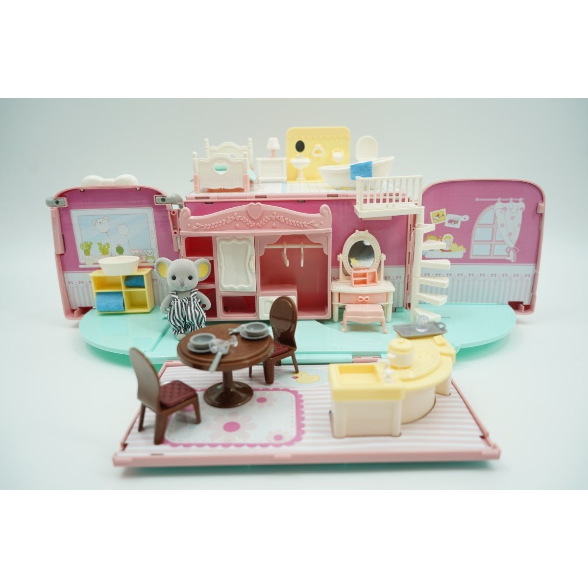 Set Casa de Papusi 2 in 1 Tip Van, Autobuz Transformabil in Vila cu Accesorii si Mobilier, Plastic, 43 Piese, Roz, +3 Ani