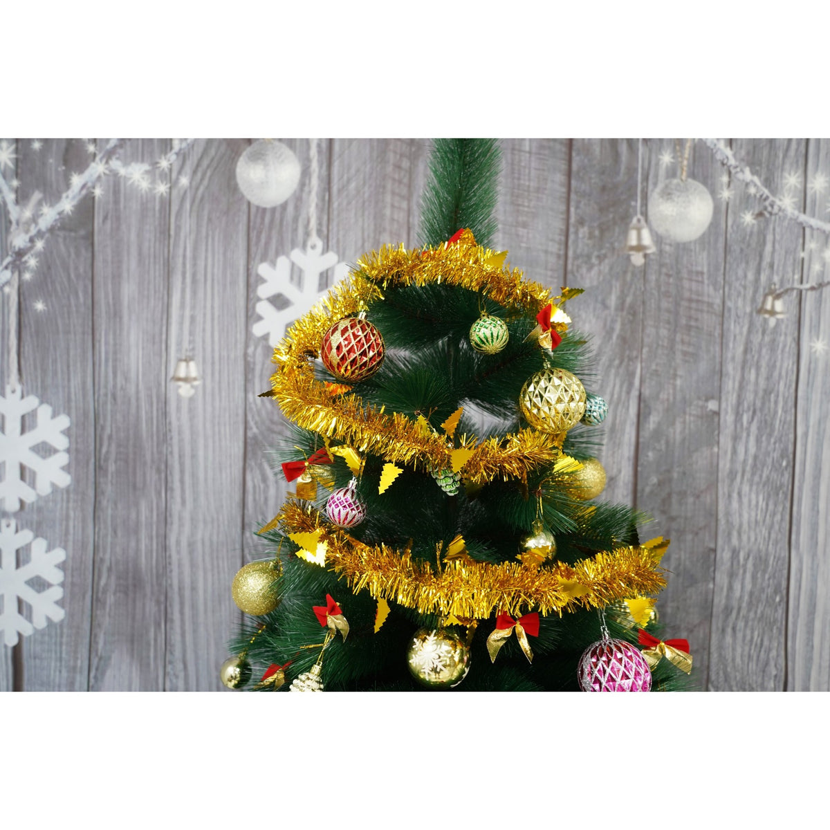 Beteala Craciun Stralucitoare, Decoratiune Pom si Interior, Folie PVC Flexibila, Auriu, 2 m x 9 cm