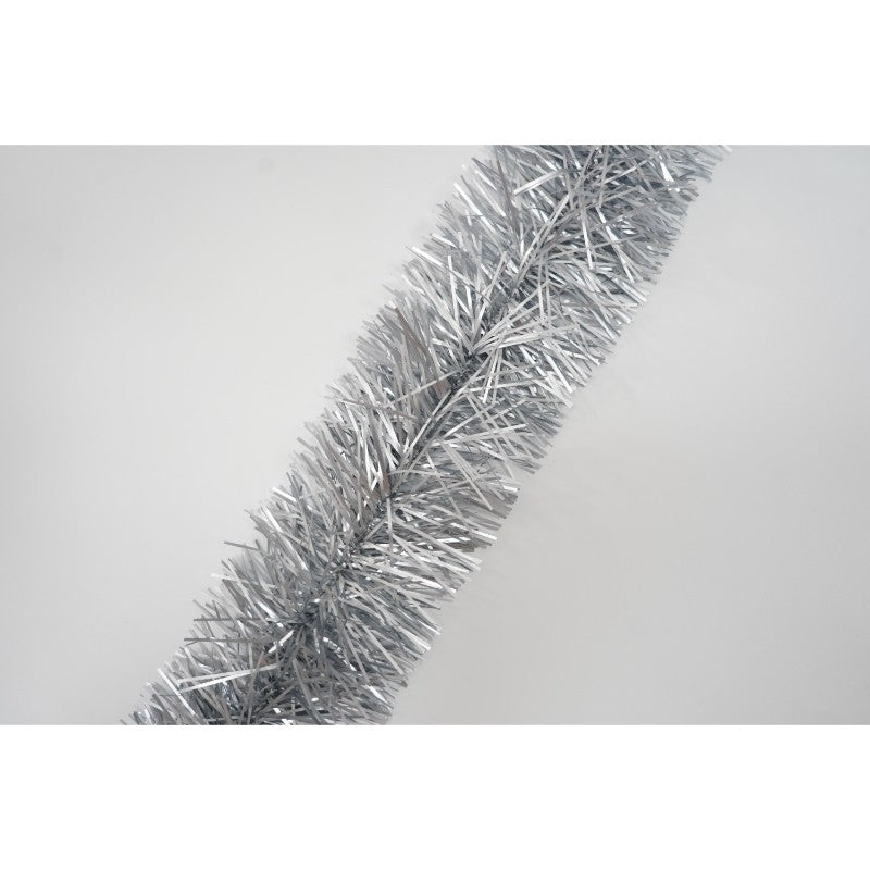 Beteală Crăciun Pufoasă, Decoratiune Brad Elegantă, Folie PVC Rezistentă, Uz Interior și Exterior, Argintiu, 2 m x 9 cm