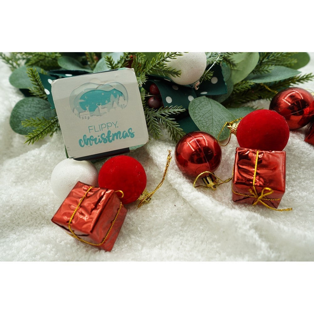 Set 35 Ornamente de Brad Tip Glob, Decoratiuni Craciun cu Sclipici, Polistiren, Alb si Rosu, Cutie 11x19x11 cm