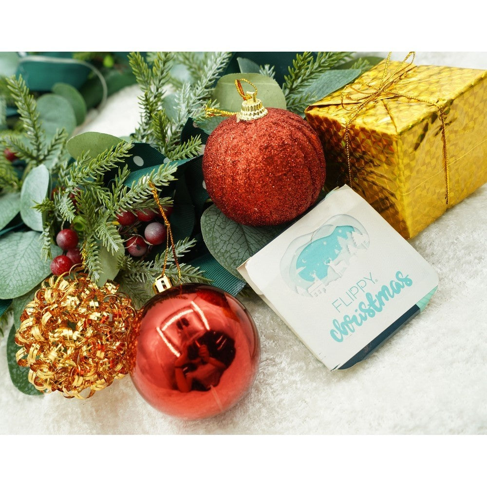 Set 20 Globuri pentru Bradul de Craciun, Ornamente Festive din Polistiren cu Finisaj Sclipitor, Rosu si Auriu, Diametru 6 cm