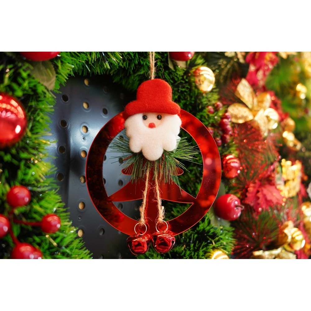 Ornament Brad de Craciun cu Clopotei, Decoratiune Festiva Suspendabila, Acril Rezistent, Rosu Lucios, 15 x 20 cm