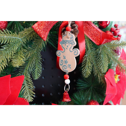 Decoratiune Brad Om de Zapada, Ornament Craciun de Agatat, Lemn, Multicolor, 17 x 7.7 cm