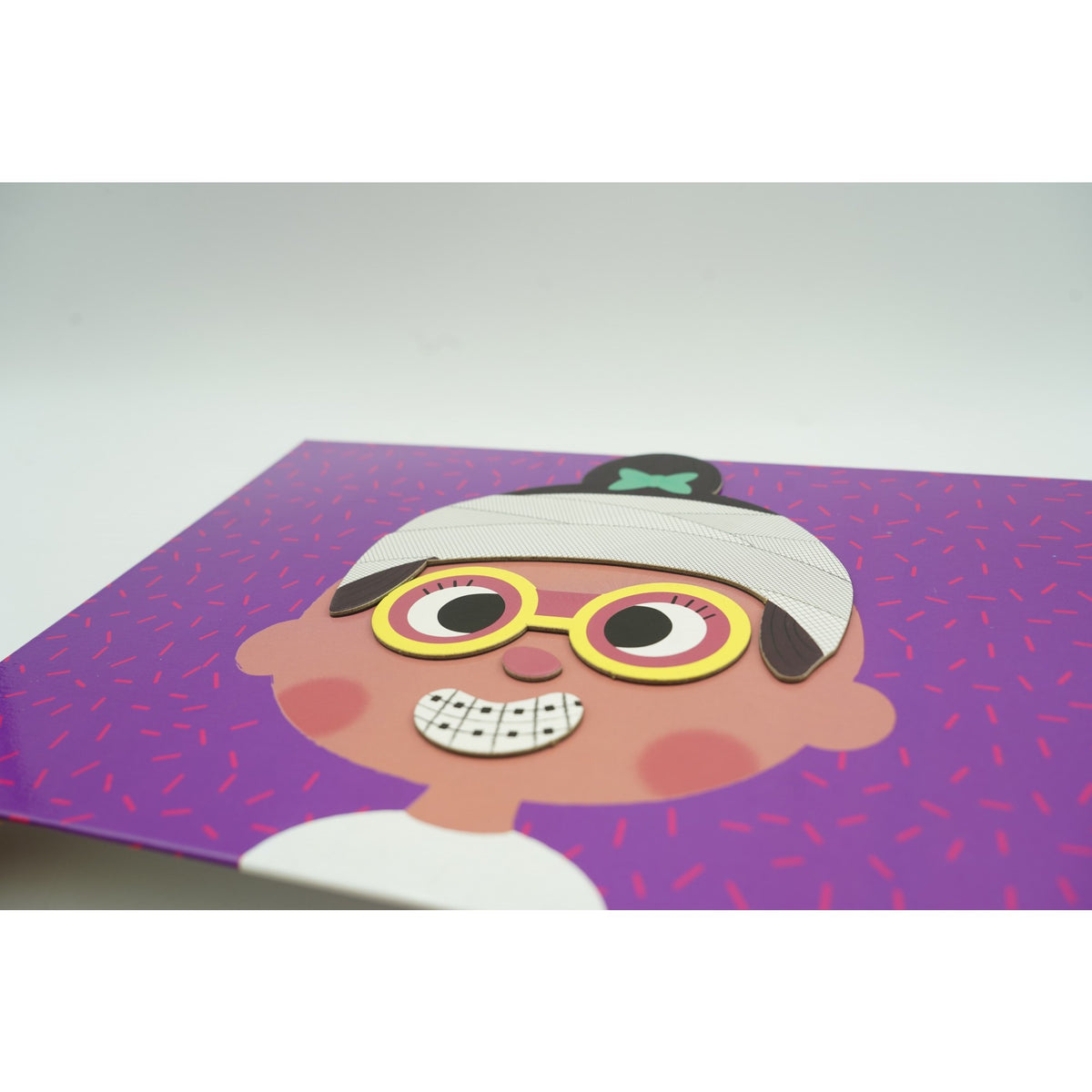 Joc Educativ Magnetic Photo Frame, 30 Piese Magnetice, Rama Foto Interactiva pentru Copii, Plastic si Magnet, +3 Ani, Multicolor